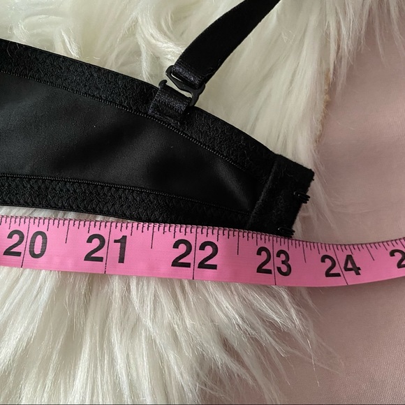 Low Plunging Neckline • Black Bra - Picture 6 of 7